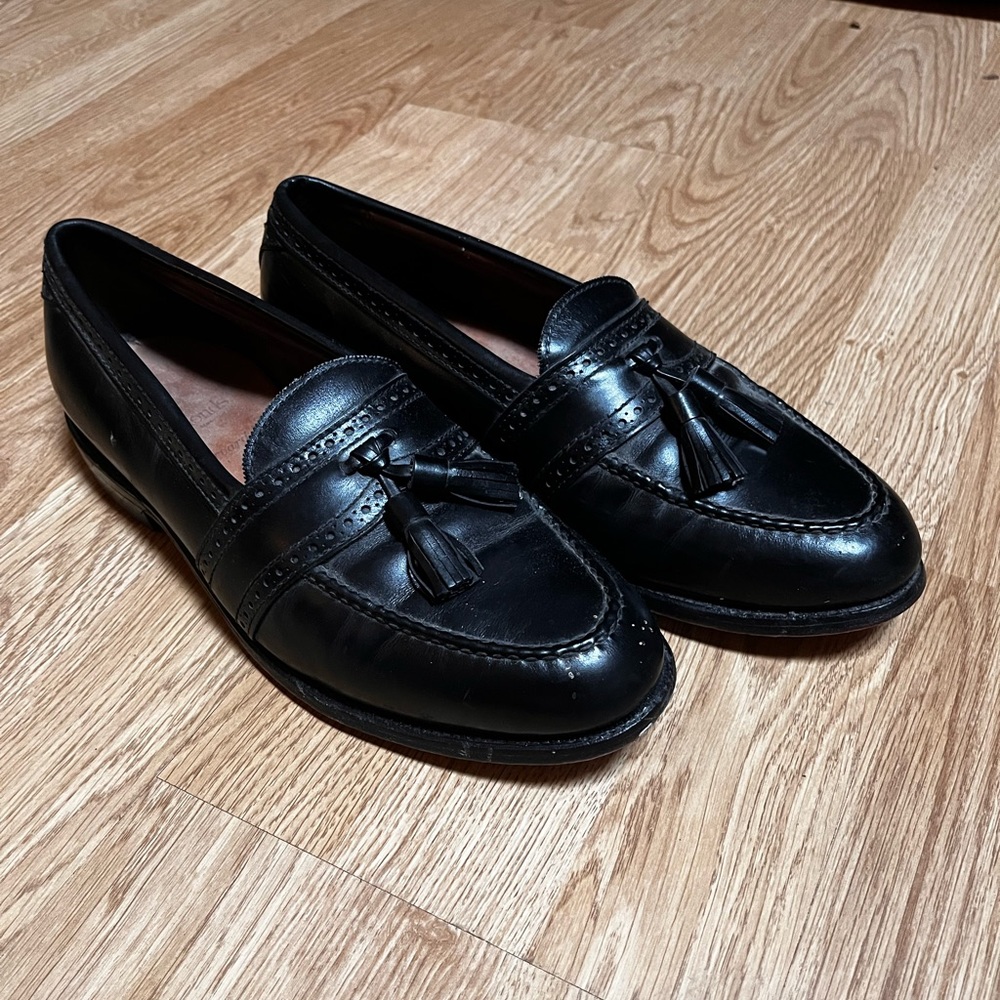 Allen Edmonds Black dress shoes